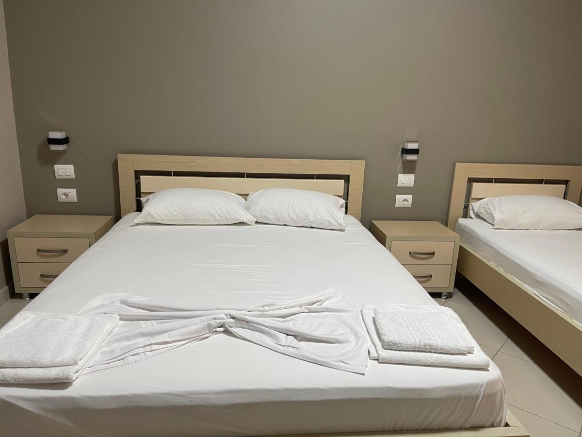 Four Seasons Hotel 3*