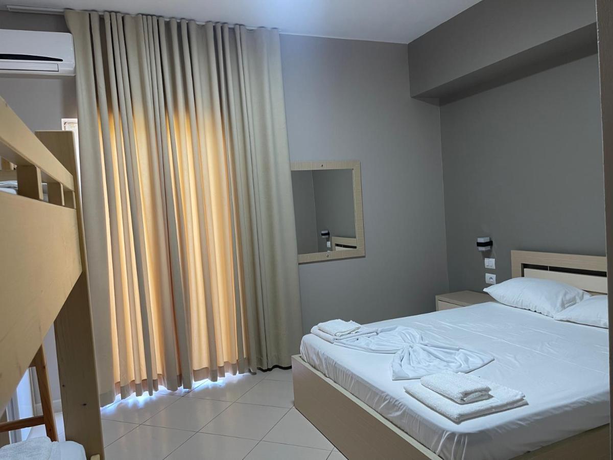 Four Seasons 3* Dhërmi