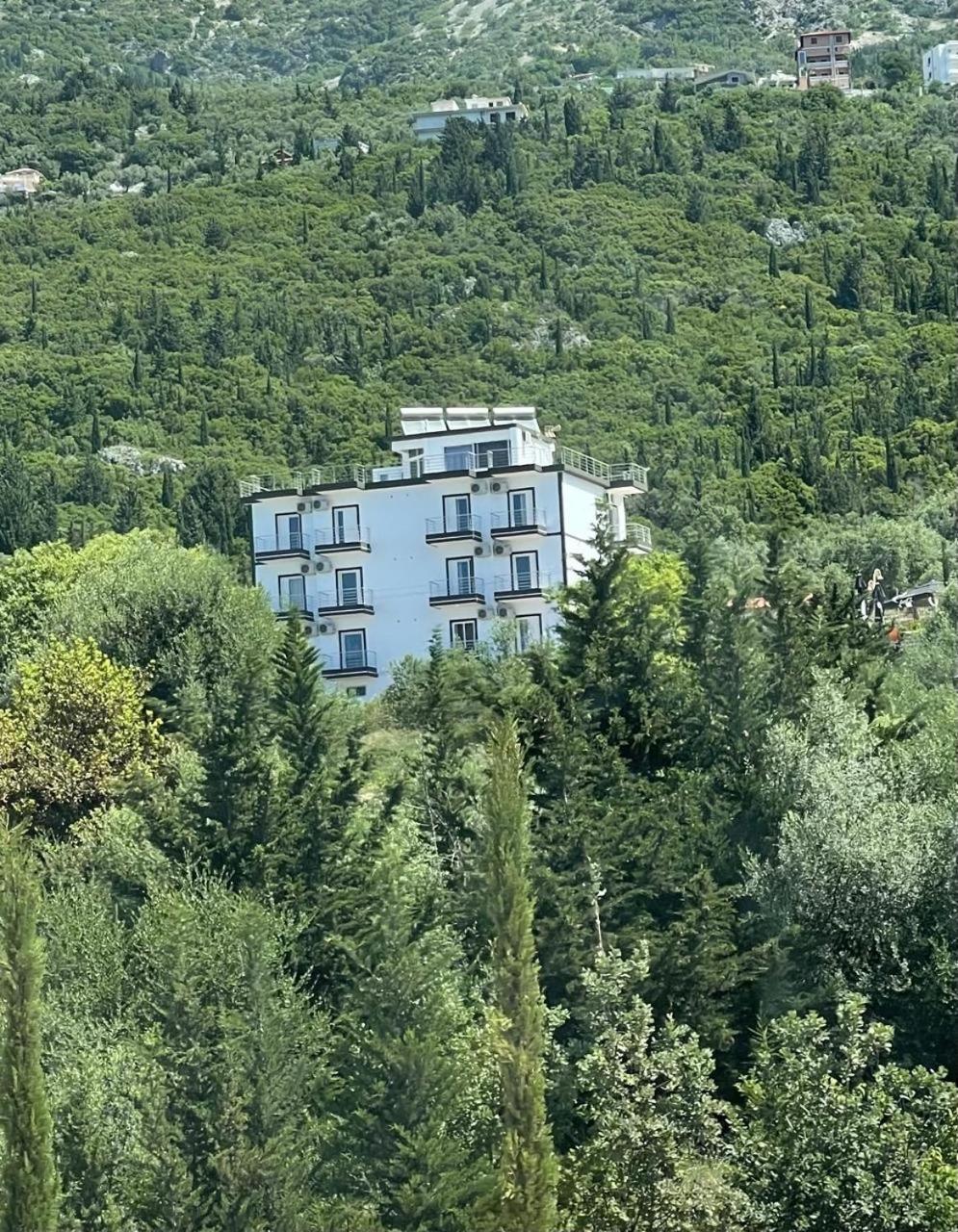 Hotel Season Dhermi