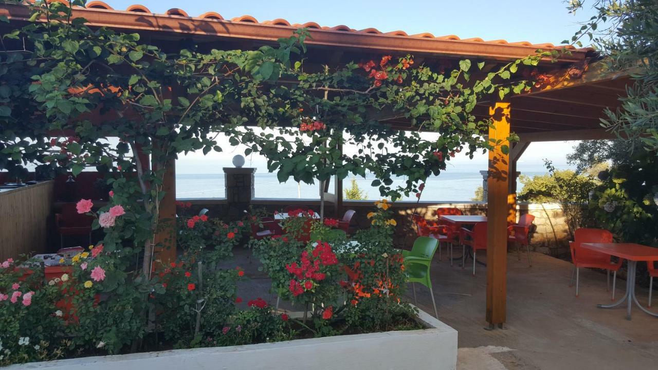 Hotel Four Seasons 3*