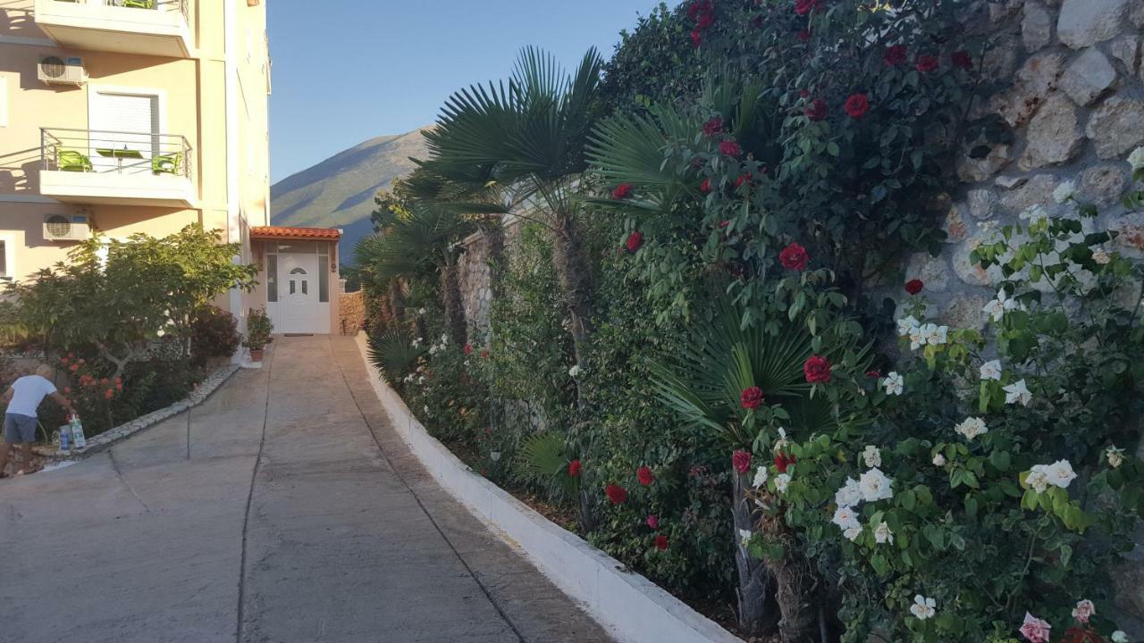 Season Hotel Dhermi